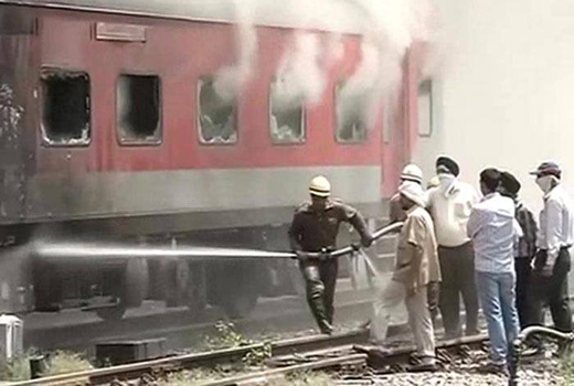 Train fire1